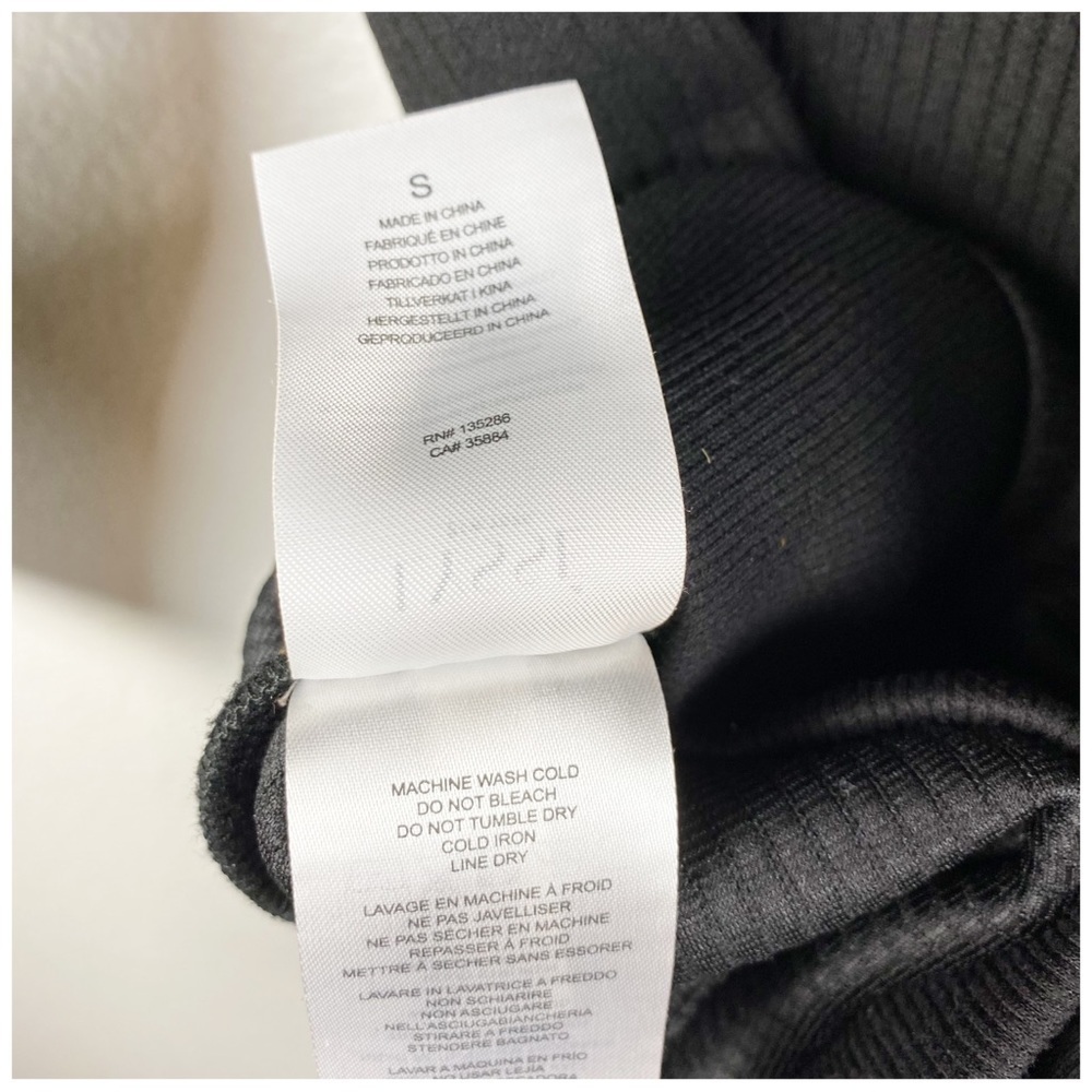 Lysse Quilted Convertible Sweatshirt In Black Size Small - Picture 12 of 13